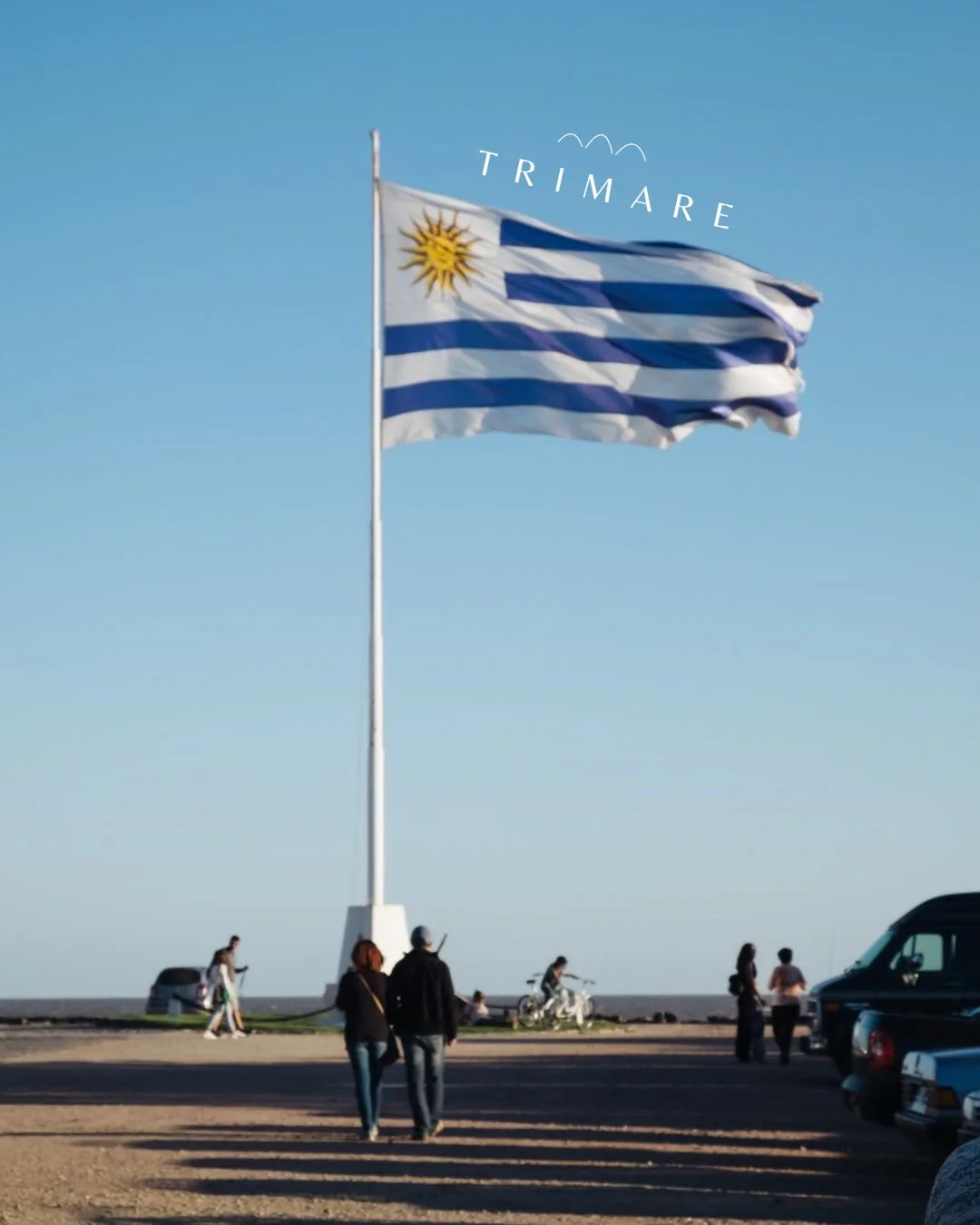 Bandera uruguaya en Maldonado